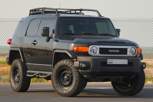 2020 Toyota FJ Cruiser - 168k km