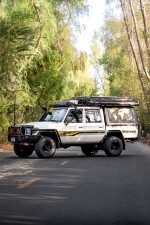 2022 Toyota Land Cruiser LC79 Pickup - 60k km