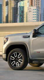2024 GMC Sierra AT4 SuperCrew - 95k km