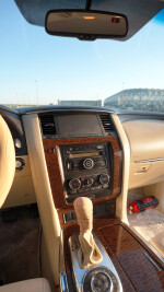 2010 Nissan Patrol SE - 201k km